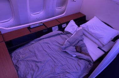 Japan Airlines First Class 77W bed