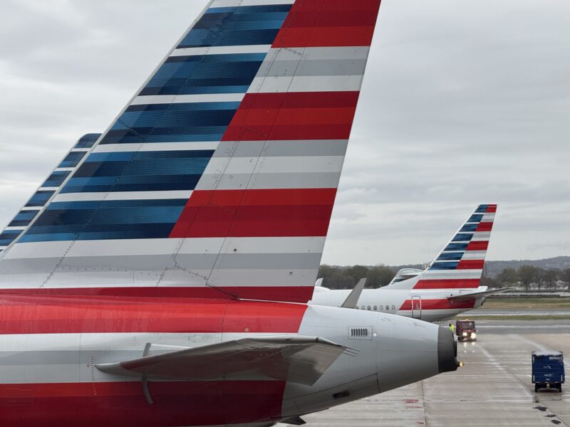 American Airlines tail at DCA airport-3